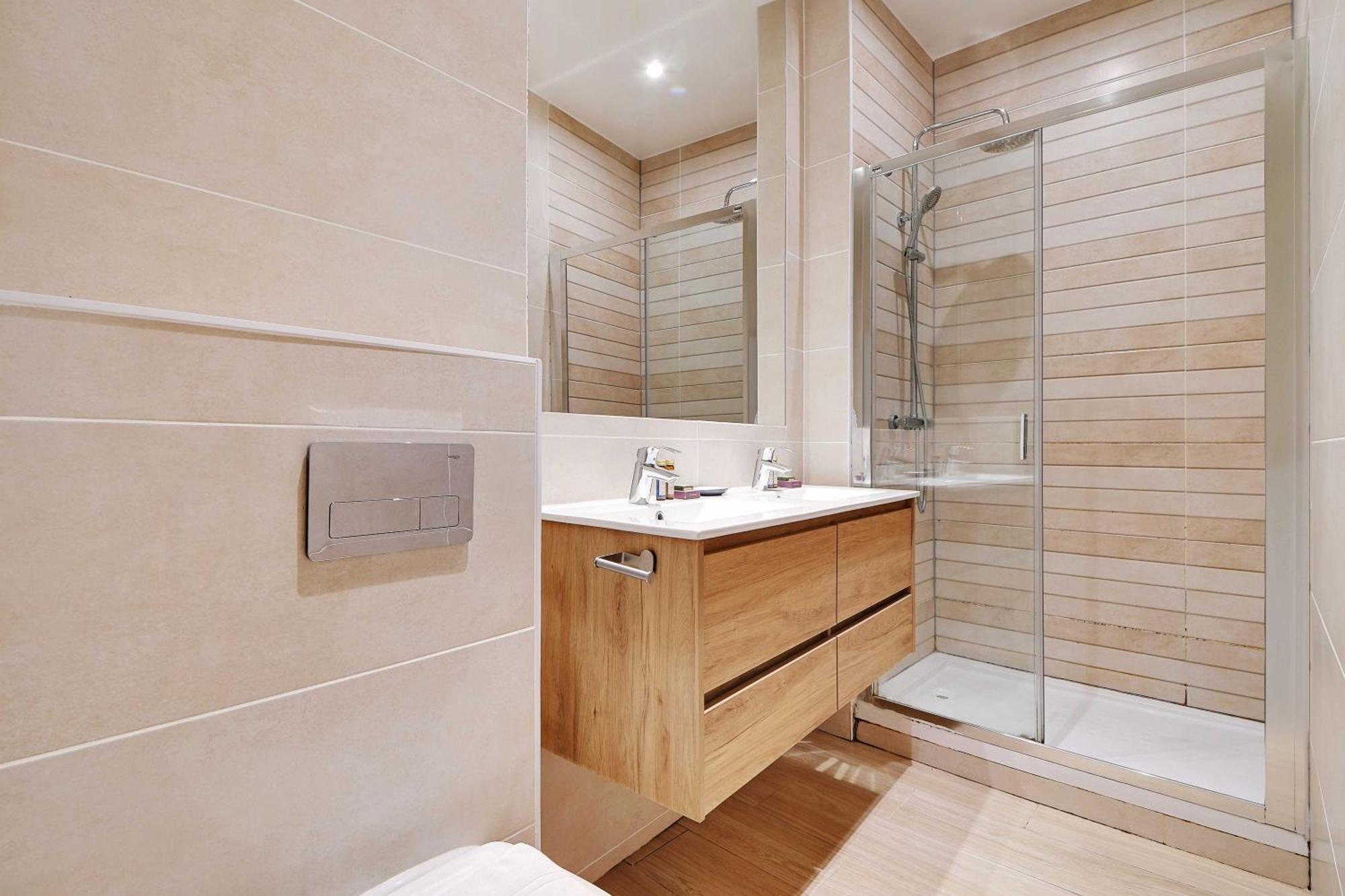 Wonderful Apartment - 2Br-8P - Marche D'Aligre Париж Екстериор снимка
